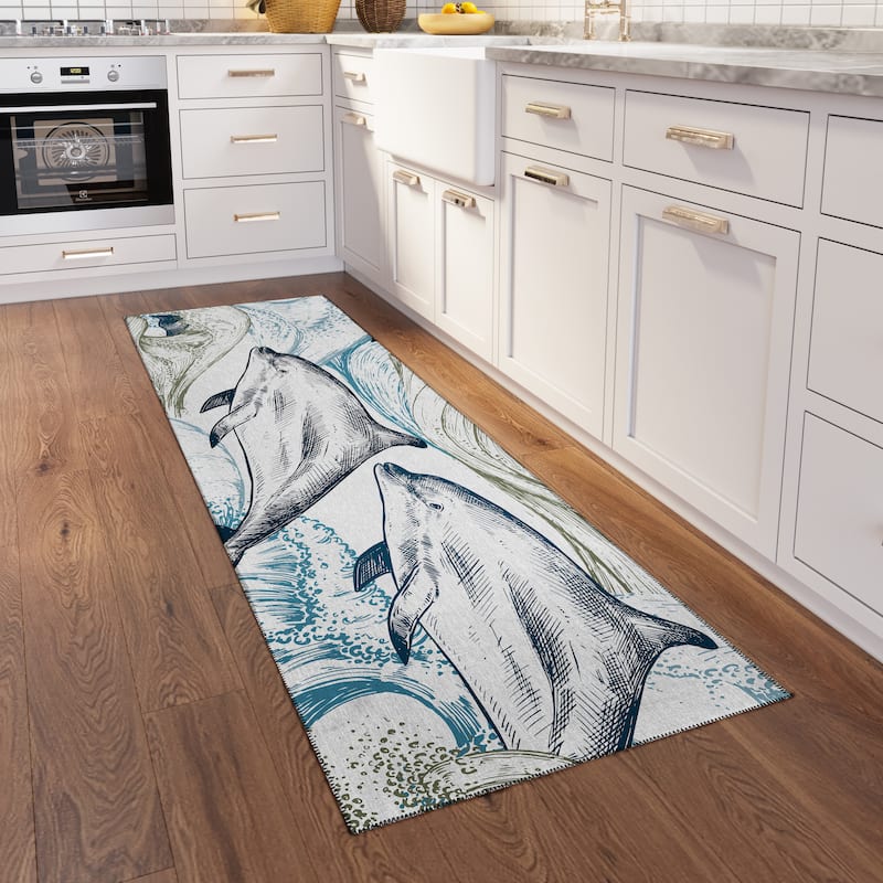 Indoor/Outdoor Harpswell Sea Life Washable Rug - 2'3" x 7'6" Runner