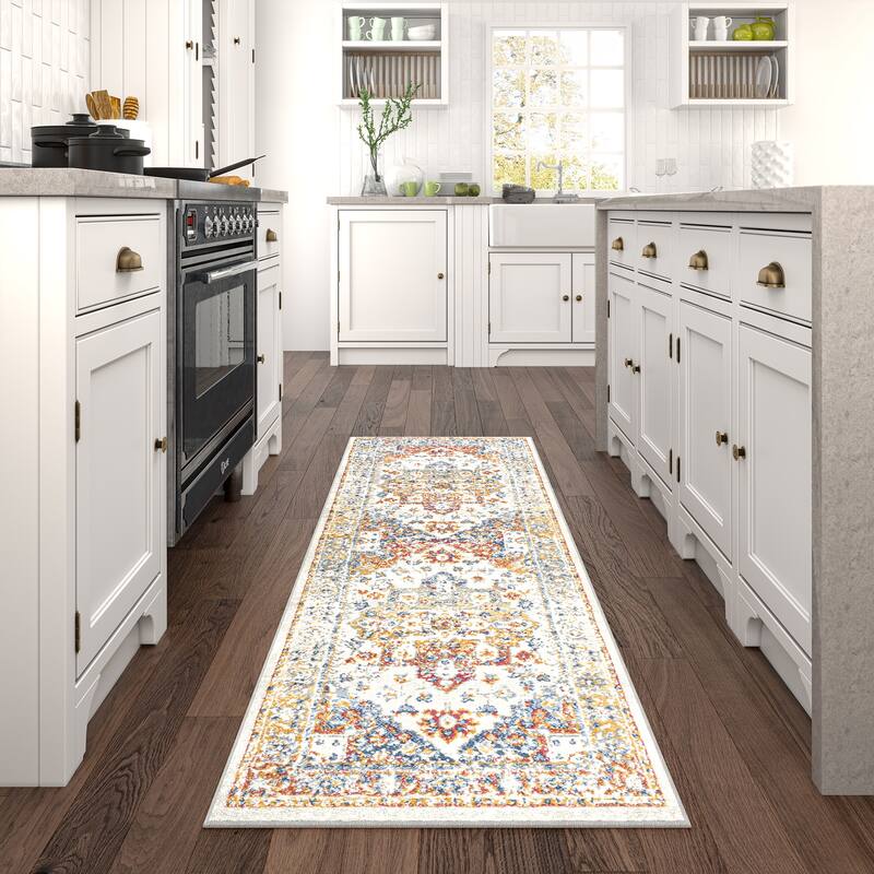 Chesney Bohemian & Eclectic Medallion Indoor Area Rug