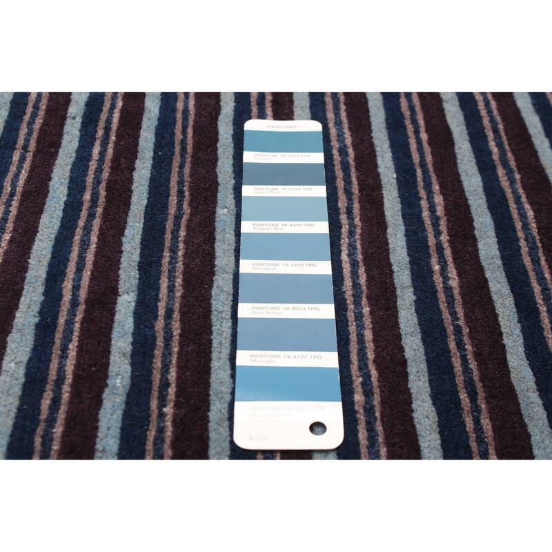 ECARPETGALLERY Hand-knotted Opulence Dark Navy Wool Rug - 3'2 x 11'6