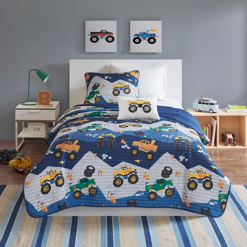 Intelligent Design Kids Gavin Monster Truck Reversible Quilt Set with Throw Pillow - Full - Queen