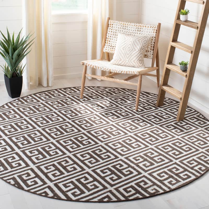 SAFAVIEH Handmade Flatweave Dhurries Oliga Modern Wool Rug - 7' Round - Brown/Ivory