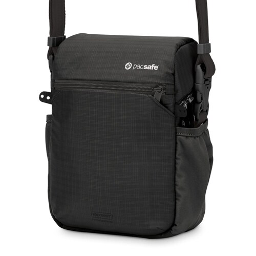 pacsafe camsafe