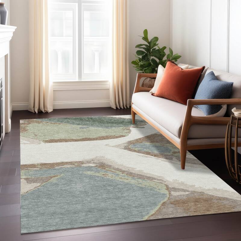 Machine Washable Indoor/ Outdoor Modern Cheney Chantille Rug
