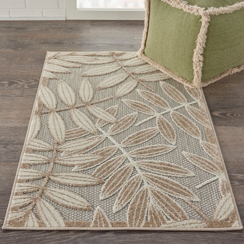Nourison Aloha Leaf Print Vibrant Indoor/Outdoor Area Rug