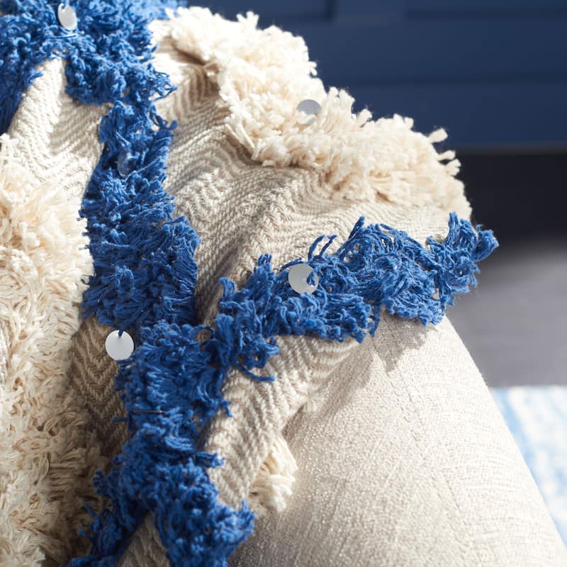 SAFAVIEH Sabah Grace Geometric Pattern Fluffy Tufted Pure Cotton Throw