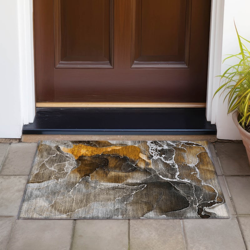 Machine Washable Indoor/ Outdoor Chantille Abstract Brown Rug