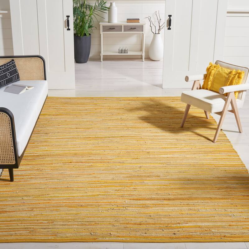 SAFAVIEH Handmade Rag Rug Sevim Casual Stripe Cotton Rug