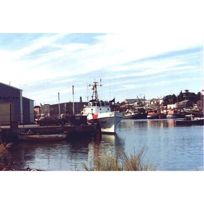 USCGC Cape Henlopen (WPB-95328) 36 Inches L Ship Model