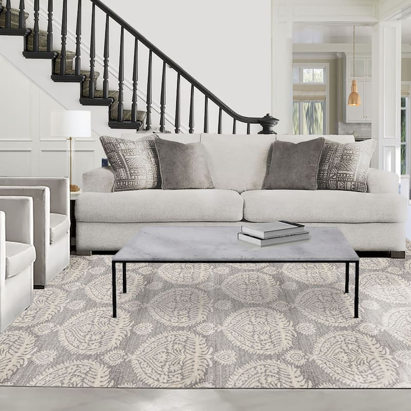 Gold Polypropylene Gabi Traditional Area Rug