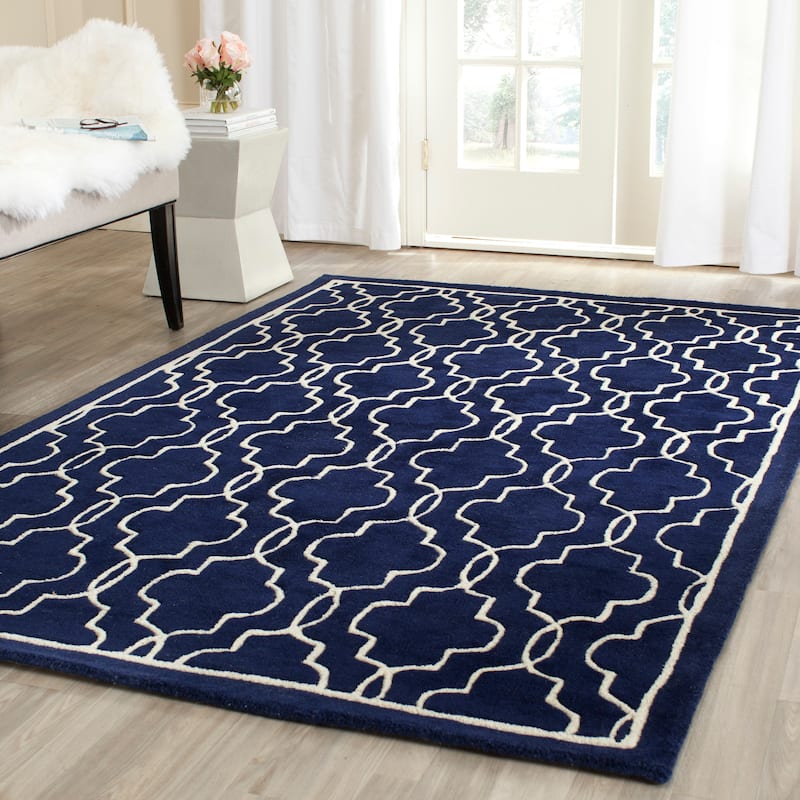 SAFAVIEH Handmade Chatham Nazzarena Modern Moroccan Wool Rug - 4' x 6' - Dark Blue/Ivory