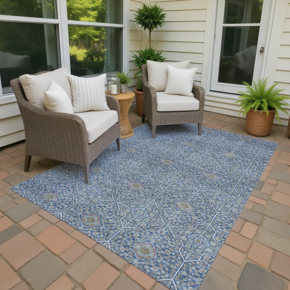 Machine Washable Indoor/ Outdoor Traditional Mika Chantille Rug