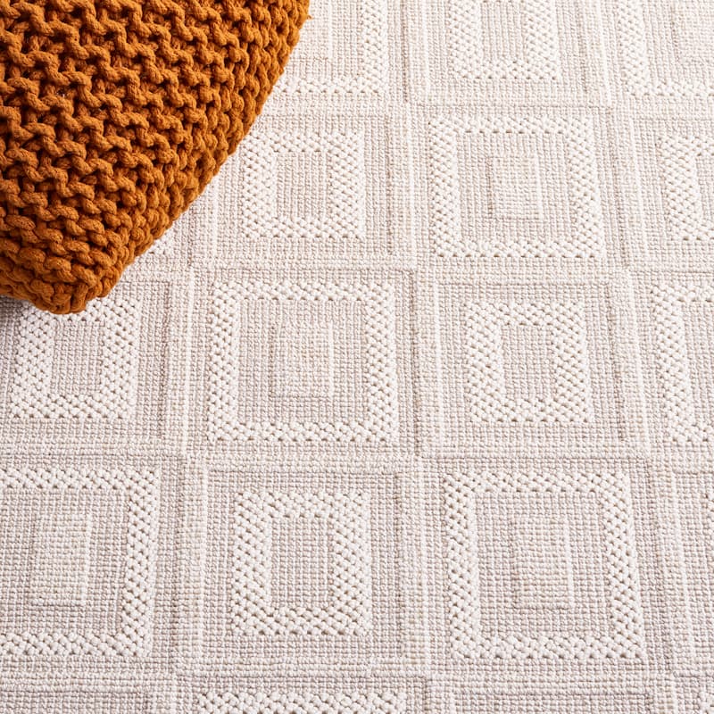 SAFAVIEH Trends Frona Geometric Rug