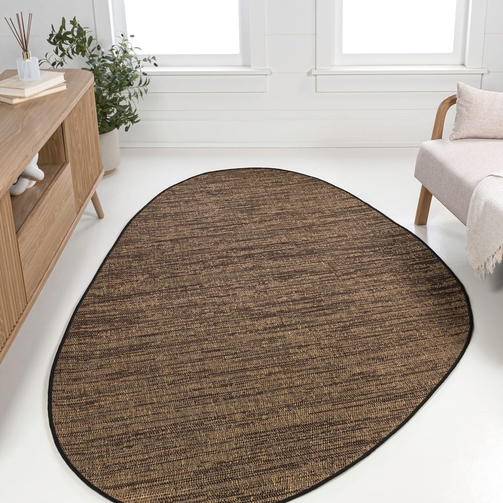JONATHAN Y Callan Modern Rustic Abstract Indoor/Outdoor Shaped Area Rug