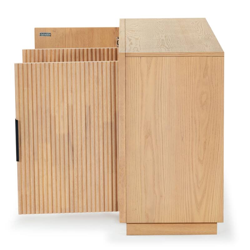 SAFAVIEH Couture Shelbie 3-Door Reeded Sideboard - 60"W x 18"D x 32"H