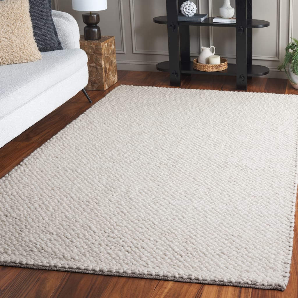 SAFAVIEH Hand-Loomed Natura Toshka Transitional Wool Rug