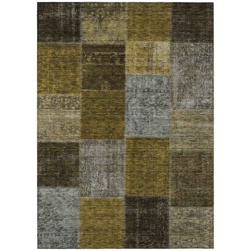 HomeRoots Patchwork Transitional Rectangle Outdoor Rug