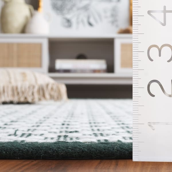 dimension image slide 2 of 6, SAFAVIEH Hand-Woven Vermont Gunnþorunn Transitional Wool Rug
