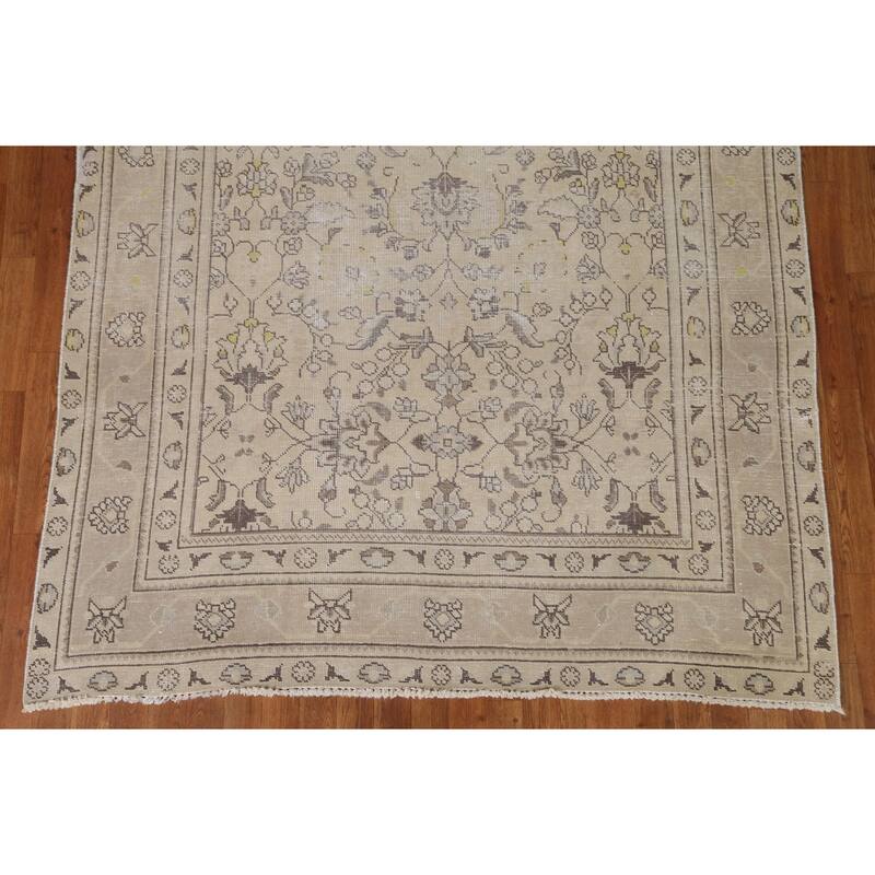 Hand Knotted Oriental 100% Wool Carpet Traditional Floral Beige & Ivories Tabriz Area Rug - 8' 9'' X 6' 0''
