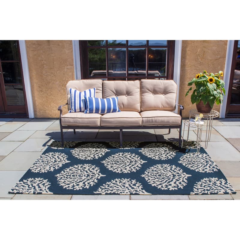 Momeni Veranda Hand Hooked Contemporary Damask Indoor Outdoor Rug