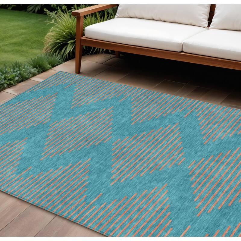 HomeRoots Geometric Transitional Rectangle Outdoor Rug - 8' X 10'