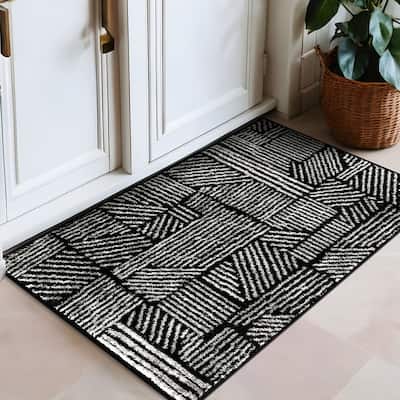 World Rug Gallery Contemporary Boho Stripes Black Area Rug