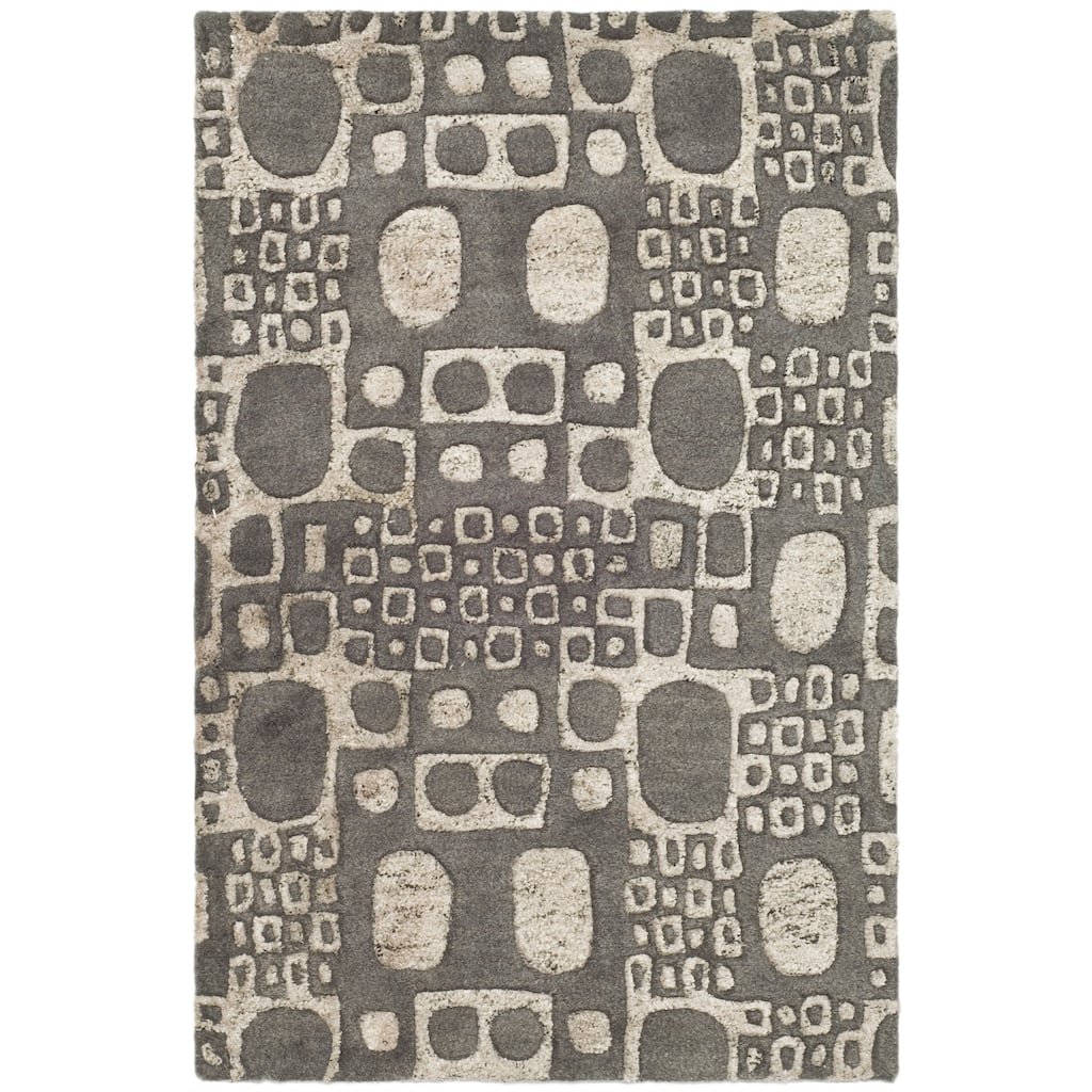 SAFAVIEH Handmade Soho Waldtraud Deco Stones N.Z. Wool Rug