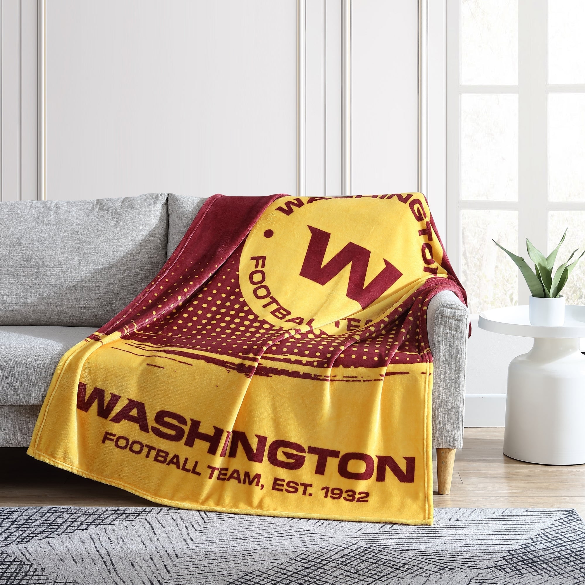 Quilt Redskins Fleece Blanket Washington Football Team NFL Gradual