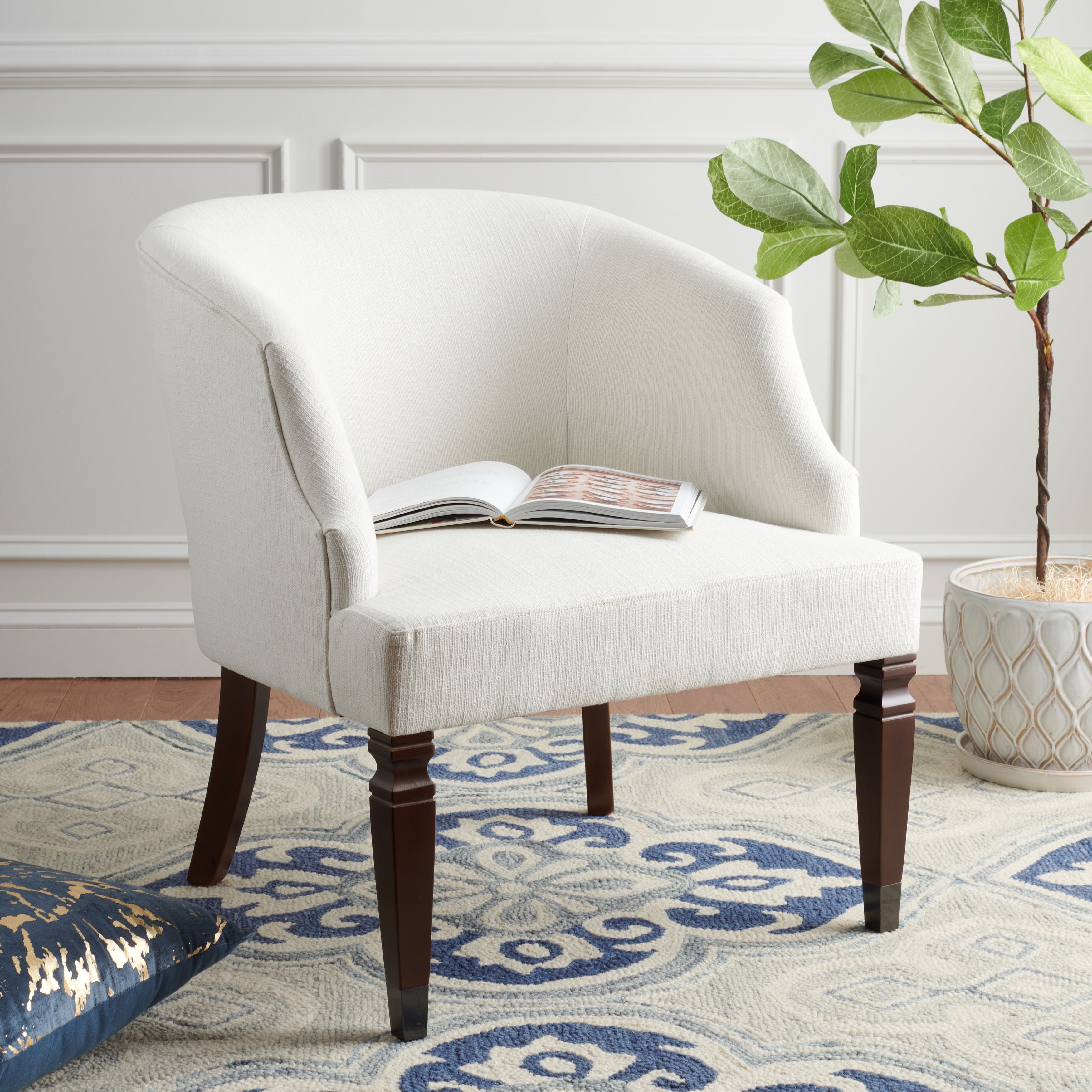 Levin furniture accent clearance chairs