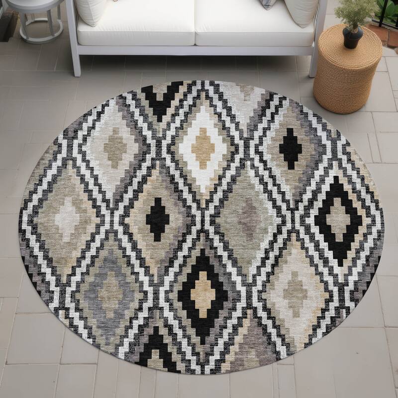 Machine Washable Indoor/ Outdoor Global Geo Chantille Rug - Black - 8' x 8'