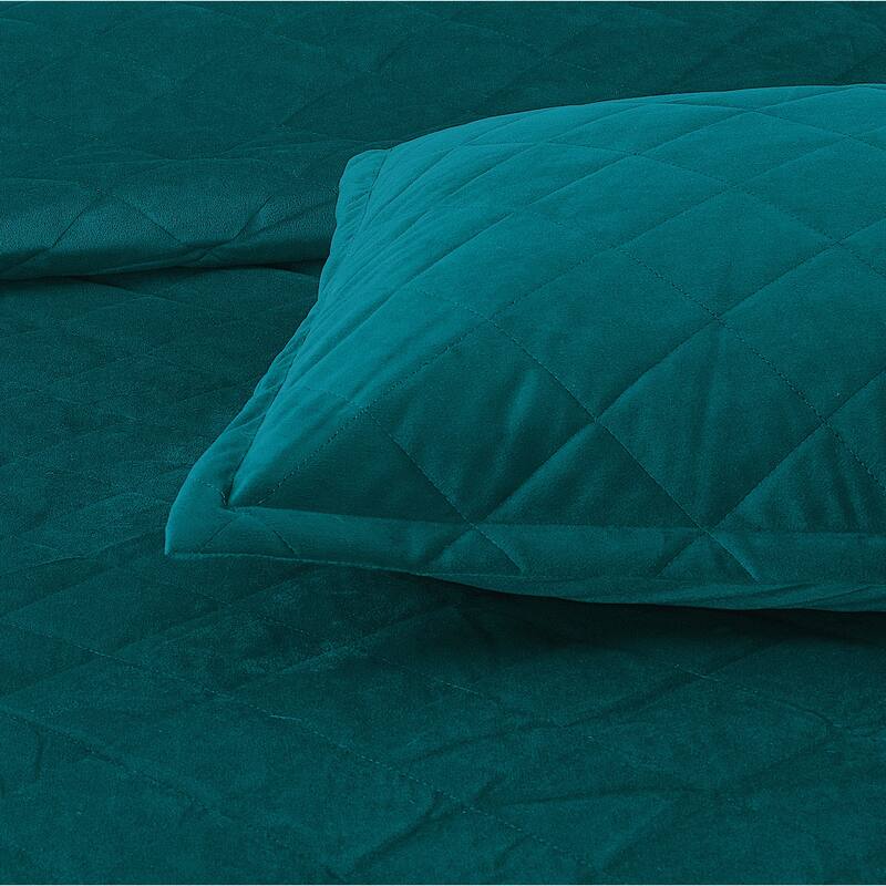 Serenta Velvet Quilts 5 Piece Ultra Soft Floor Touching Bedspread Set