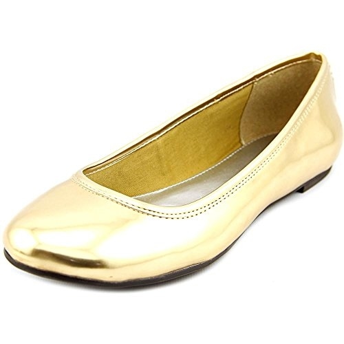 American Living Womens Dolores Closed Toe Ballet Flats