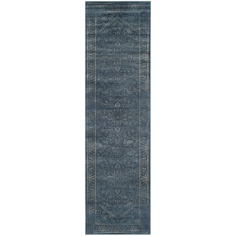 SAFAVIEH Vintage Lenna Oriental Distressed Viscose Rug