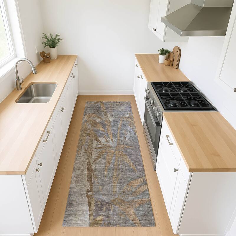 Machine Washable Indoor/ Outdoor Modern Floral Chantille Rug