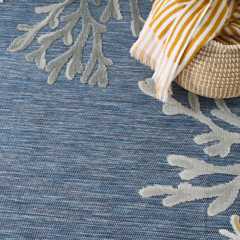 Nourison Suncoast Indoor/Outdoor Nature Area Rug