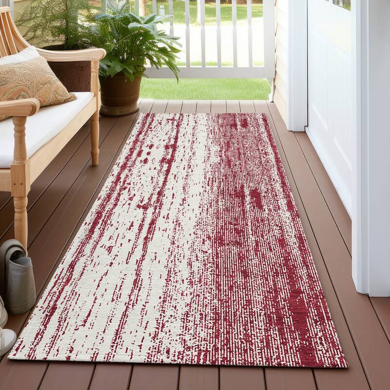 Machine Washable Indoor/ Outdoor Chantille Ombre Stripes Rug - Merlot - 2'3" x 7'6"