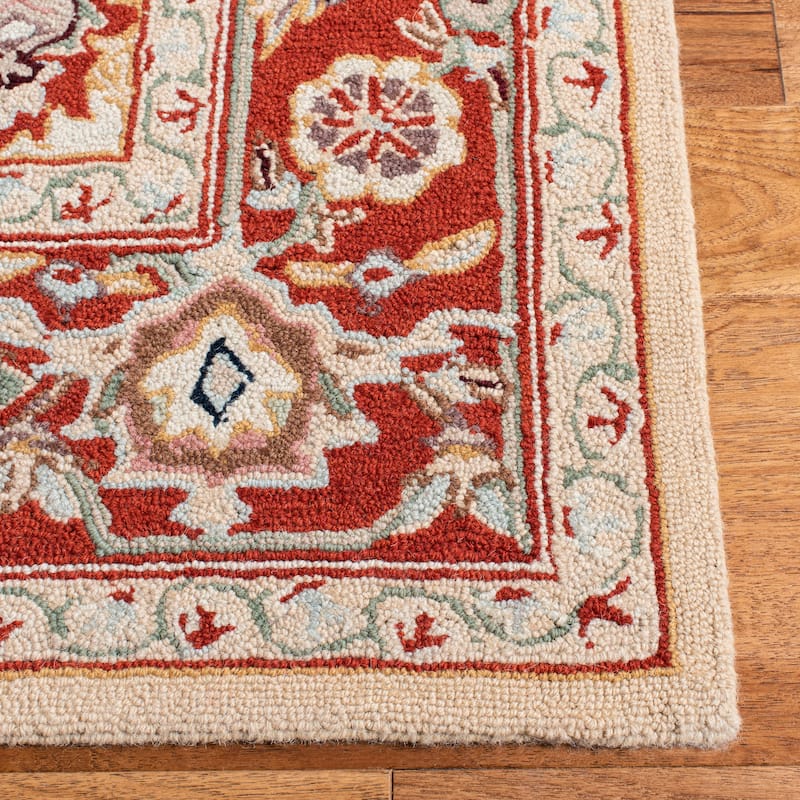SAFAVIEH Handmade Chelsea Roseline French Country Wool Rug