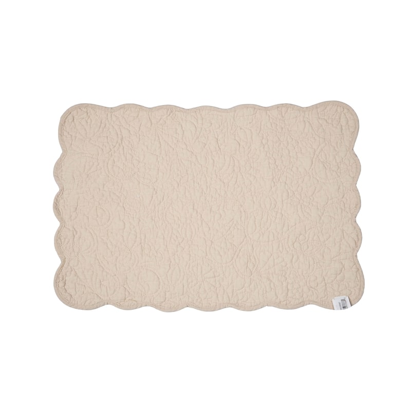 Christiana Khaki Reversible Machine Washable Scallop Quilt Placemats Set of 6 - Beige
