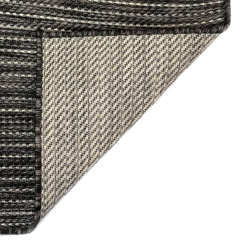 Liora Manne Carmel Textured Striped Indoor/ Outdoor Area Rug