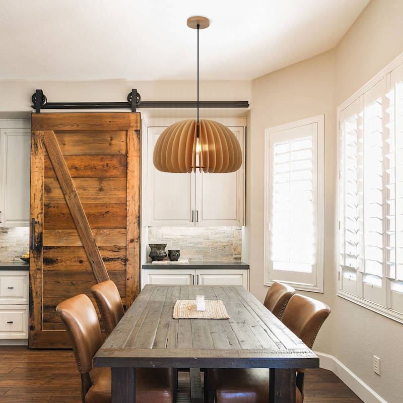 Single-light minimalist wooden pendant lamp with adjustable height