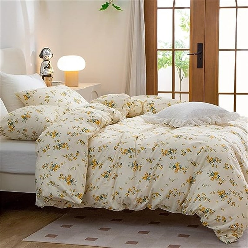 https://ak1.ostkcdn.com/images/products/is/images/direct/ba61b1d9df8ff0011989a4372ab7b89a7e22be13/Duvet-Flowers-for-All-Seasons.jpg