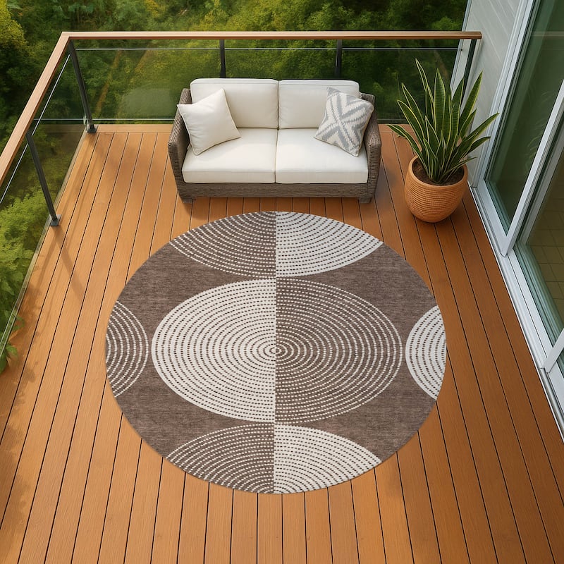 Machine Washable Indoor/ Outdoor Geo Circles Chantille Rug - Beige - 8' x 8'
