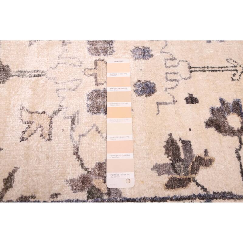 ECARPETGALLERY Hand-knotted Jules Oushak Ivory Silk Rug - 7'6 x 9'9