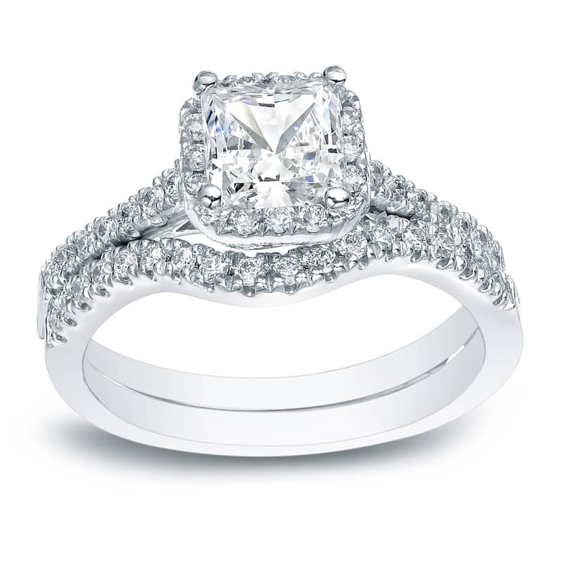 Auriya Platinum 1 1/5ctw Princess-cut Halo Diamond Engagement Ring Set