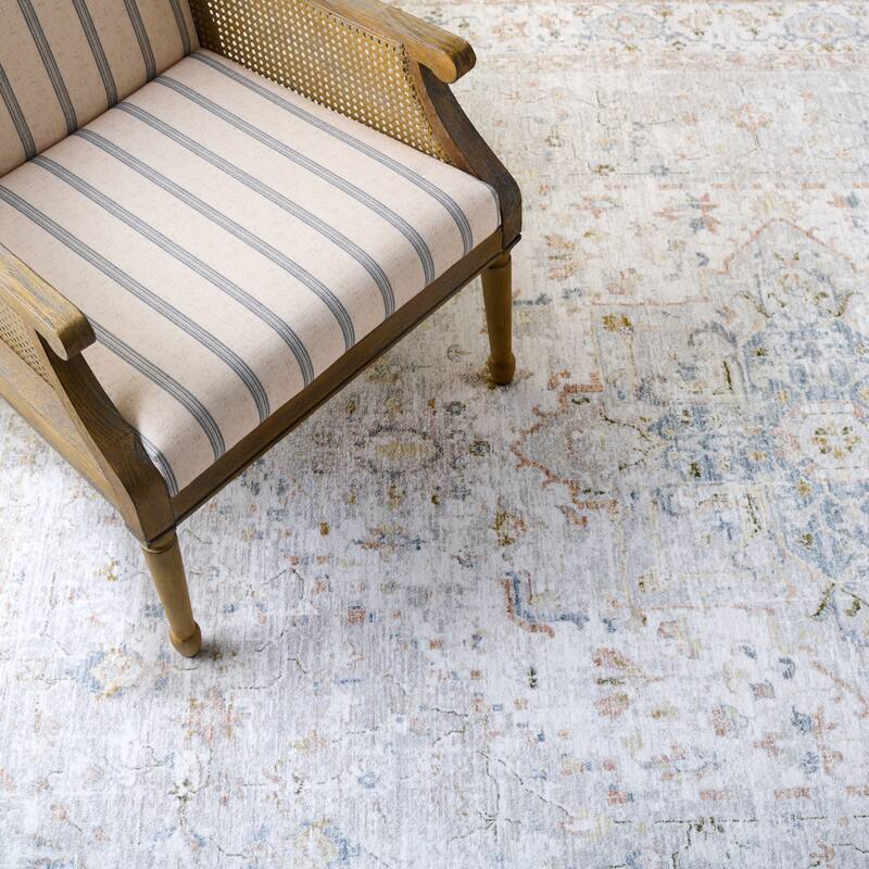 Martha Stewart Rabija Traditional Rug