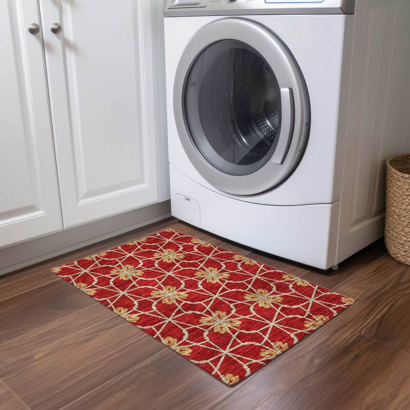 Machine Washable Indoor/ Outdoor Chantille Contempoary Whimsy Rug