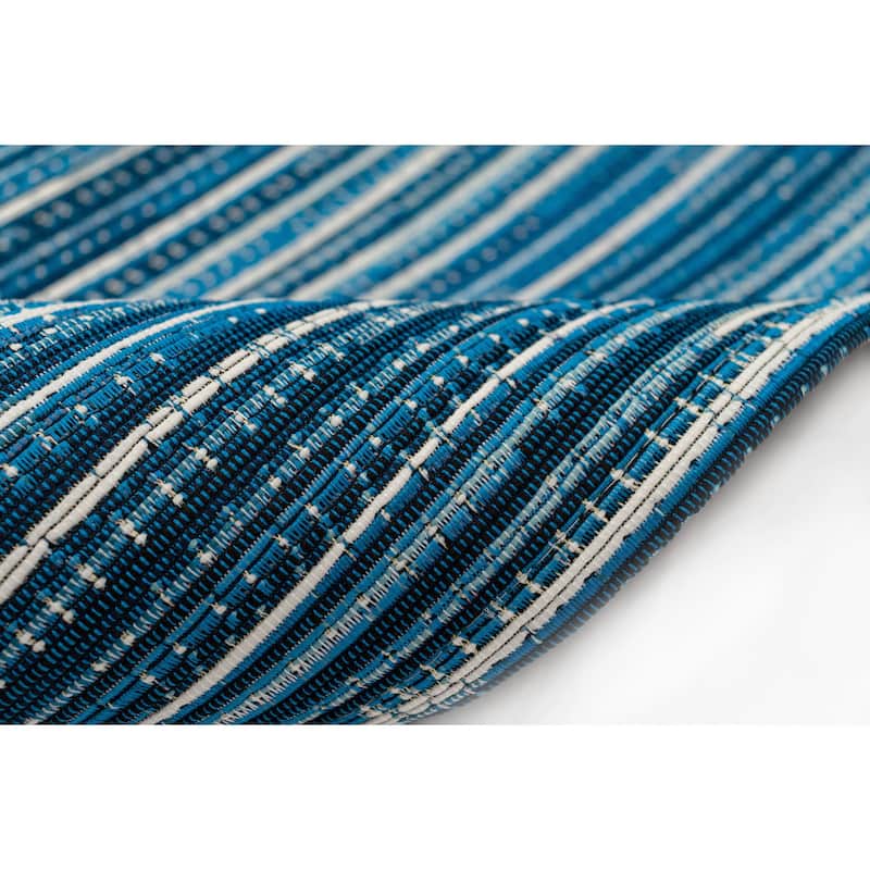 Liora Manne Marina Stripes Indoor/ Outdoor Area Rug
