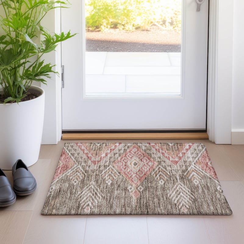 Machine Washable Indoor/ Outdoor Boho Tribal Chantille Rug - Brown - 1'8" x 2'6"