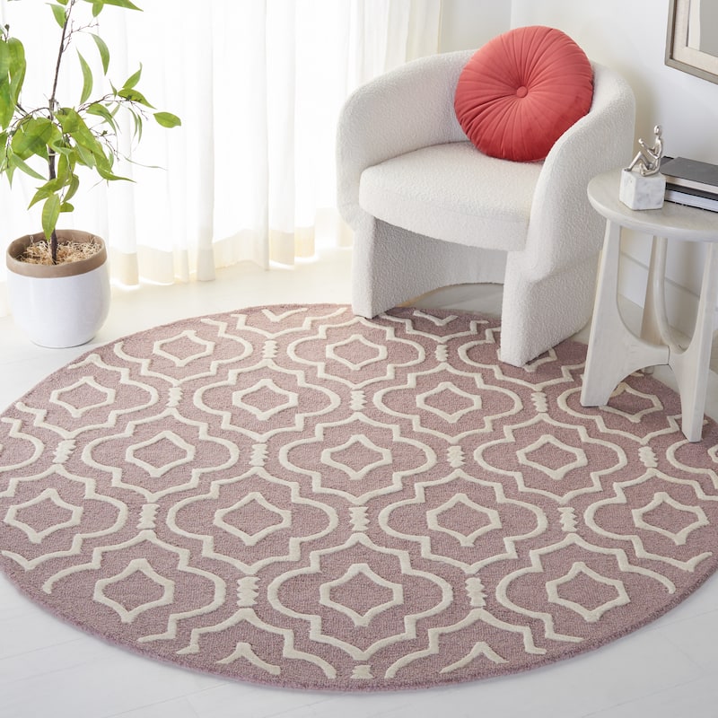 SAFAVIEH Handmade Cambridge Smaragda Modern Wool Rug - 6' Round - Beige/Ivory