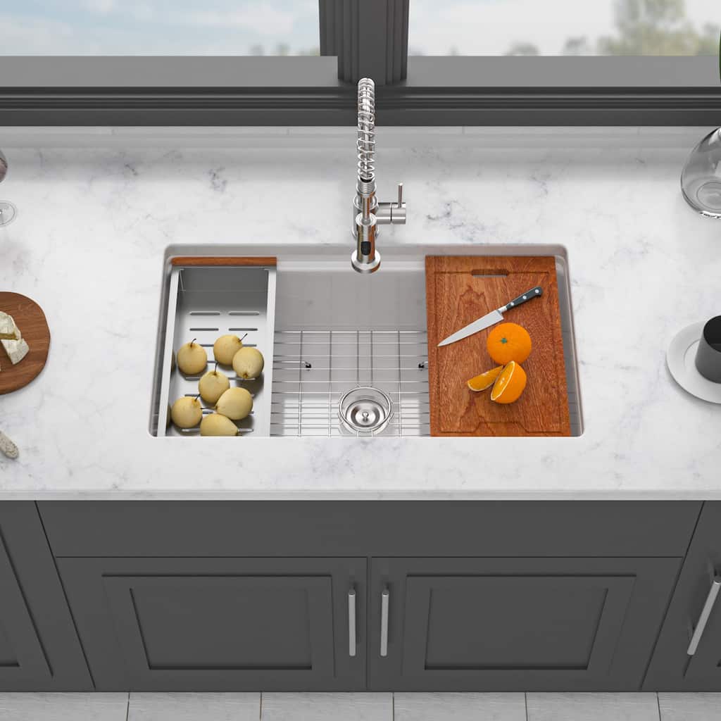 33 Inch Undermount Single Bowl Ceramic Kitchen Sink in White - 33'' x 19'' x 10''