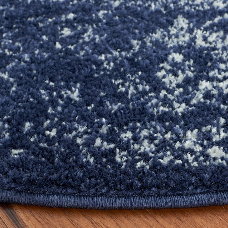SAFAVIEH Adirondack Dakota Rustic Shabby Chic Distressed Rug